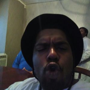 Meet your Posher, Julian